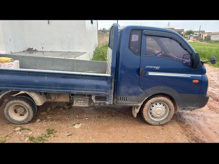 هيونداي بورتر 2012