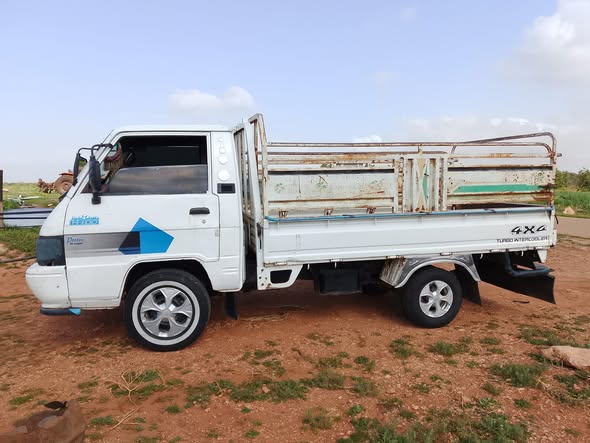 هونداي H100 1996 - صورة 2