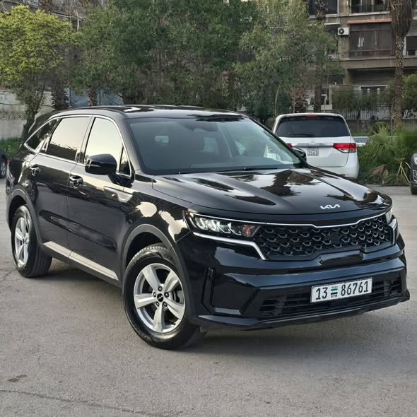 كيا سورنتو 2022 - صورة 1