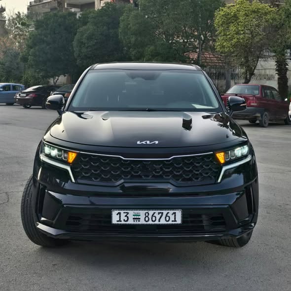 كيا سورنتو 2022 - صورة 3