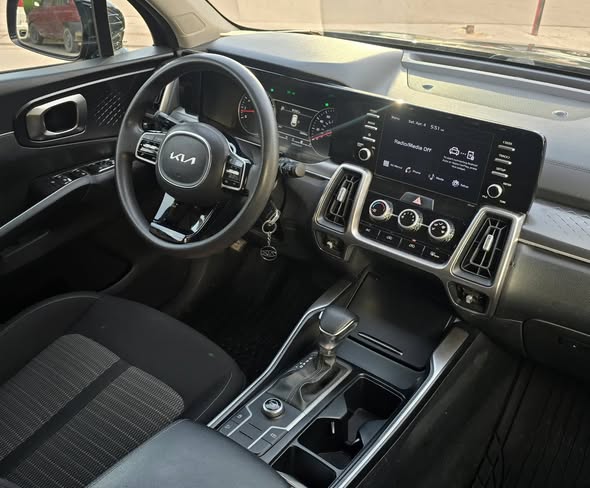 كيا سورنتو 2022 - صورة 4