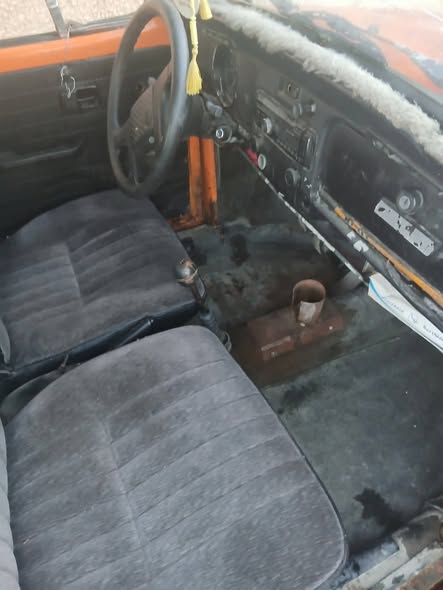 فوكس فاغن بيتل 1976 - صورة 4