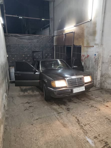 مرسيدس 300 1991 - صورة 2