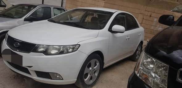 كيا فورتي 2009 - صورة 4