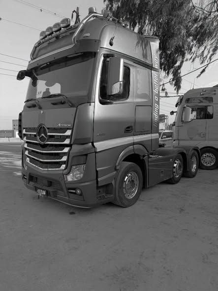 مرسيدس أكتروس 2016 - صورة 4