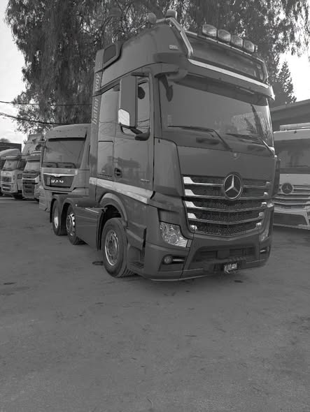 مرسيدس أكتروس 2016 - صورة 5