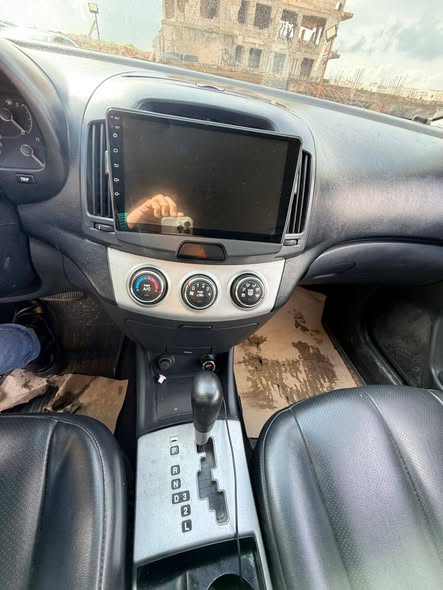 هيونداي افانتي 2007 - صورة 4