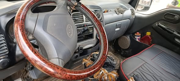 كيا K4000 2008 - صورة 4