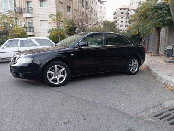 اودي A4 2005 - صورة 2