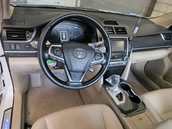 تويوتا كامري 2017 - صورة 2