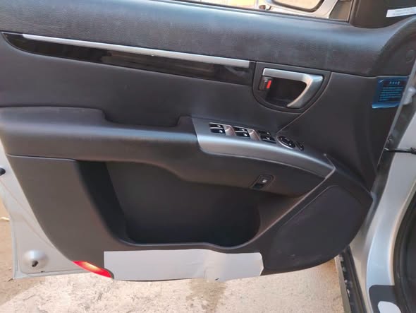 هيونداي سنتافيه 2012 - صورة 3