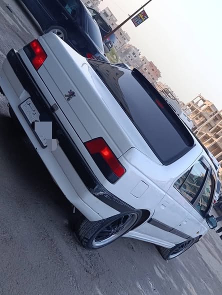 بيجو 405 1993 - صورة 1