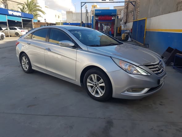 هونداي سوناتا 2012 - صورة 4