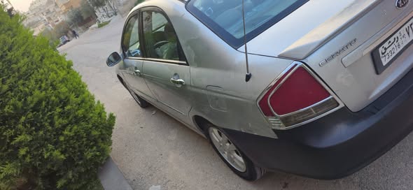 كيا سيراتو 2008 - صورة 3