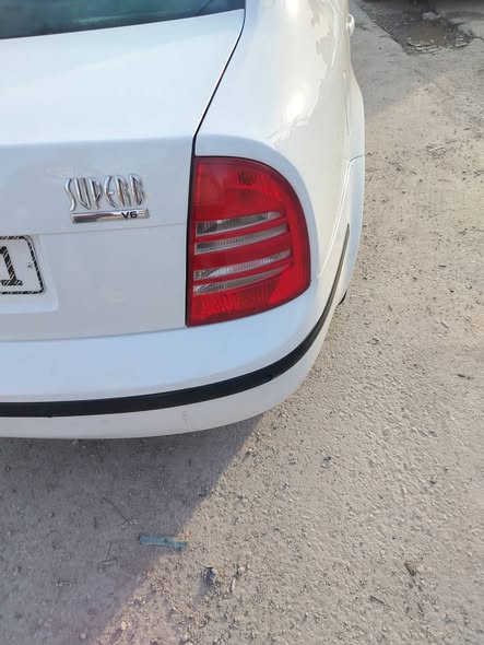 سكودا سوبيرب 2008 - صورة 2