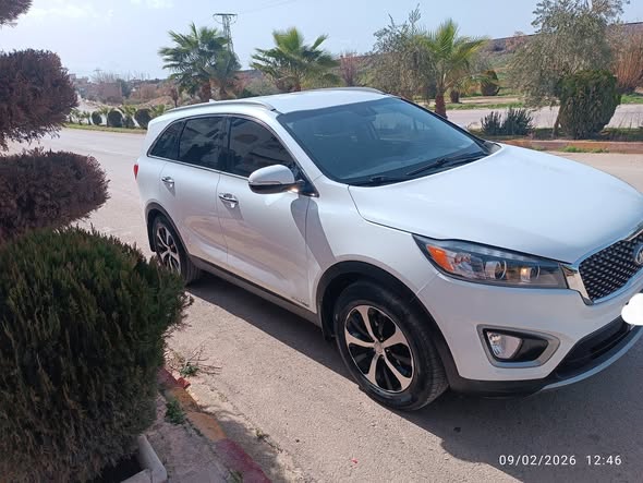 كيا سورينتو 2018 - صورة 5