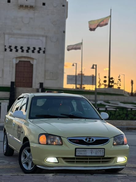 هيونداي فيرنا 2009 - صورة 1