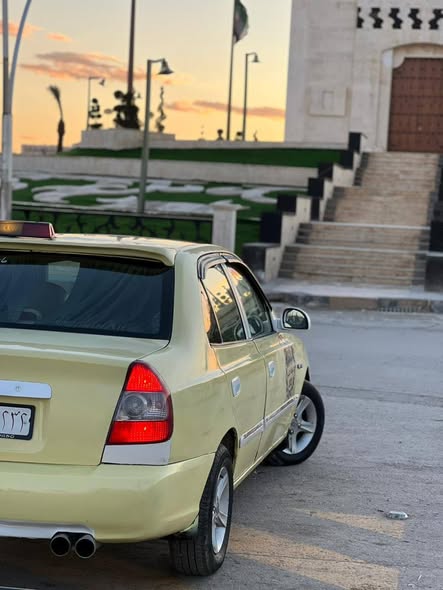 هيونداي فيرنا 2009 - صورة 4