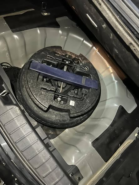 هيونداي أزيرا 2011 - صورة 4