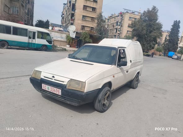 سكودا بيك اب 1994 - صورة 5