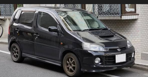 نيسان صني 2005 - صورة 1