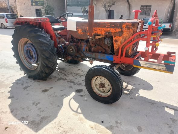 جرار 70 1984 - صورة 3