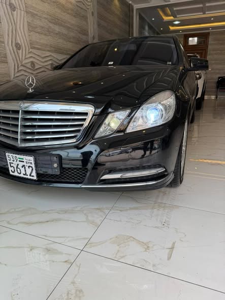 مرسيدس E350 2011 - صورة 3