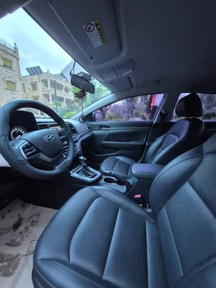 هيونداي افانتي 2017 - صورة 2