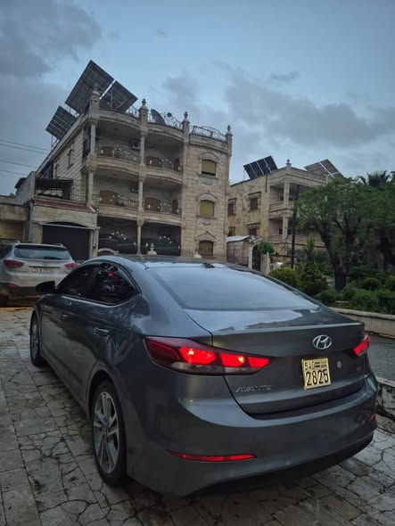 هيونداي افانتي 2017 - صورة 3