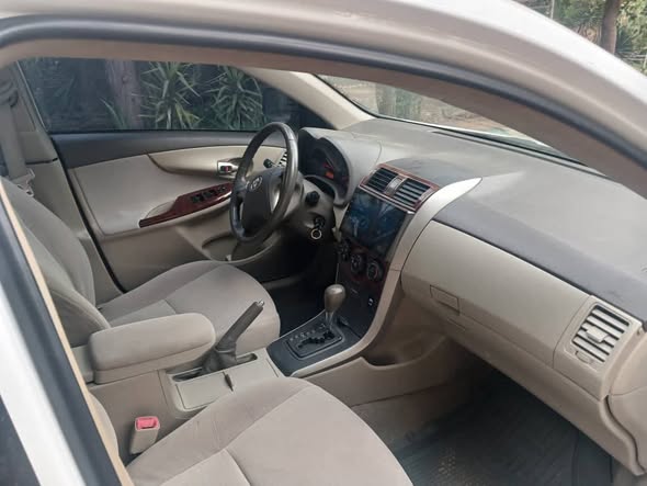 تويوتا كورولا 2009 - صورة 5