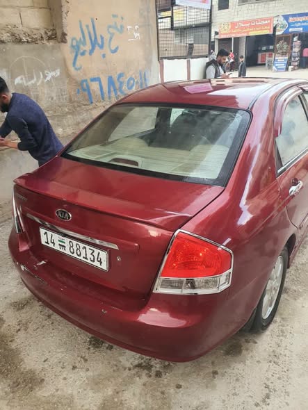 كيا سيراتو 2009 - صورة 2