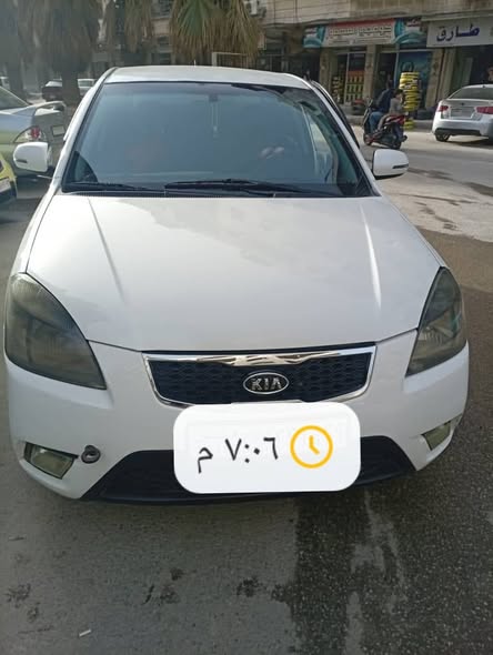 كيا ريو 2011 - صورة 2