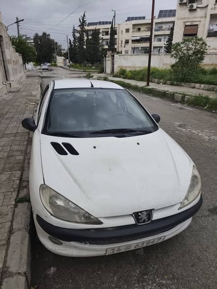 بيجو 206 2008 - صورة 2