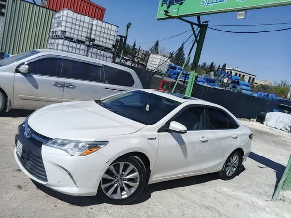 تويوتا كامري 2016 - صورة 2