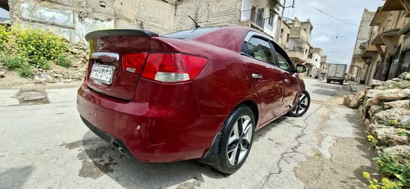 كيا سيراتو 2010 - صورة 5