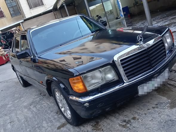 مرسيدس 300 sel 1980 - صورة 5