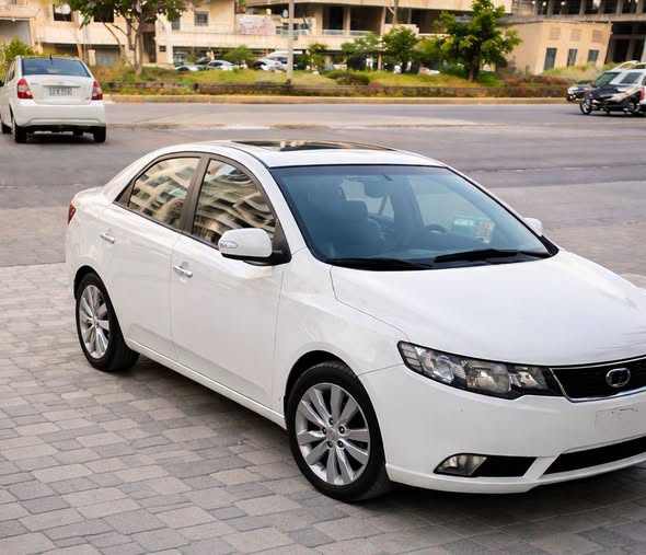 كيا فورتي 2010