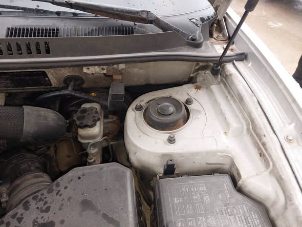 هيونداي سانتافي 2001 - صورة 5