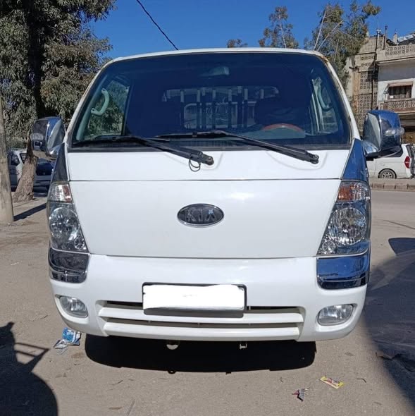 كيا ٤٠٠٠ 2006 - صورة 1