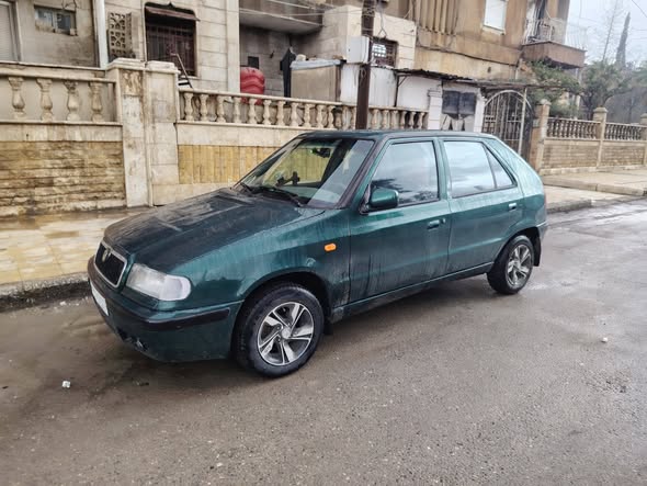 سكودا فيليسيا 2001 - صورة 2