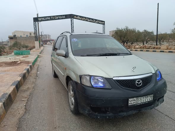 مازدا MPV 2005 - صورة 3