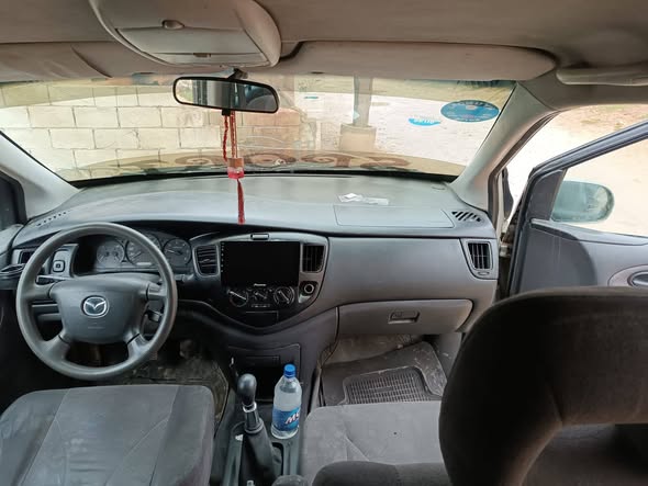 مازدا MPV 2005 - صورة 5