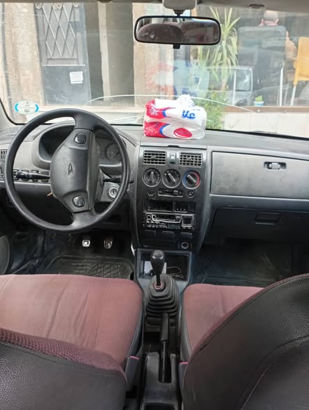 دايهاتسو سيريون 2004 - صورة 2