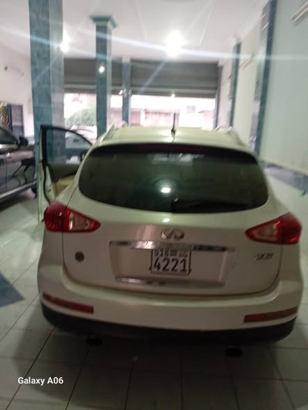 إنفينيتي EX37 2013 - صورة 4