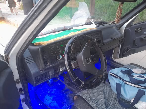 سكودا بيك اب 1995 - صورة 4