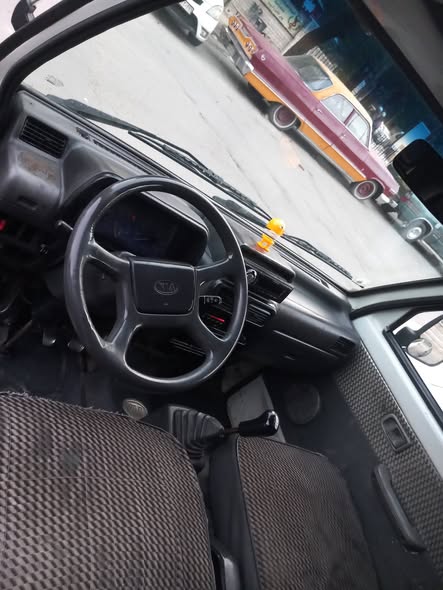 كيا تاونر 2001 - صورة 4