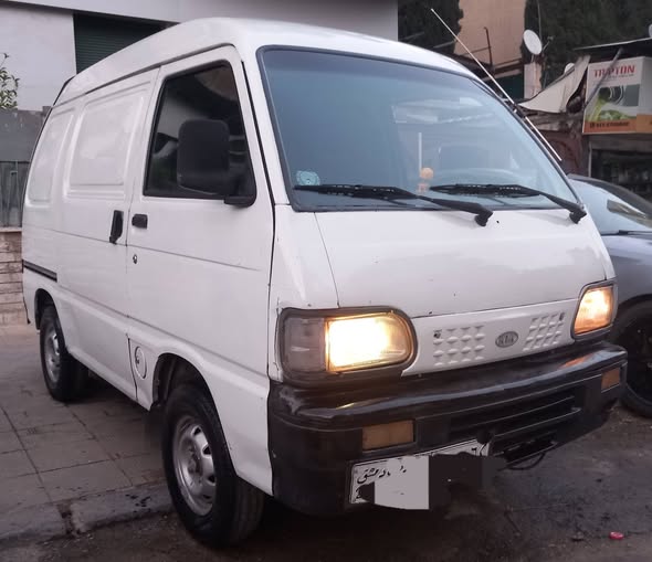 كيا تاونر 2001 - صورة 5