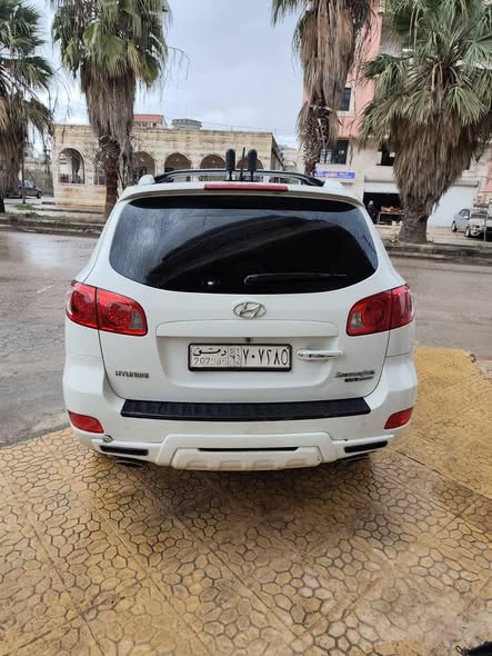 هيونداي سانتافي 2009 - صورة 1