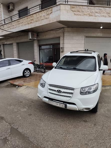 هيونداي سانتافي 2009 - صورة 2