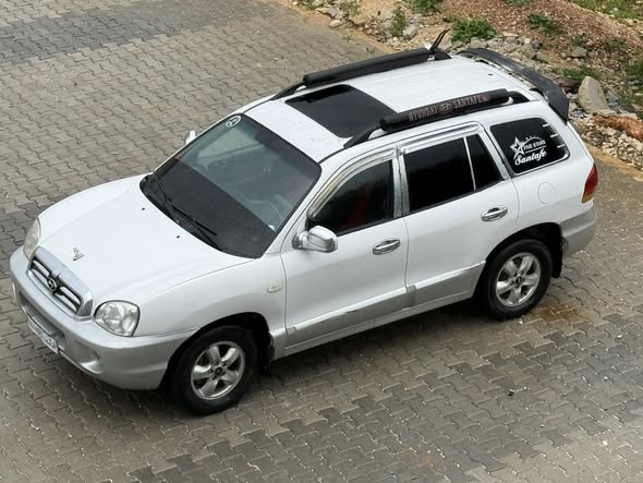 هيونداي سانتافي 2005 - صورة 1